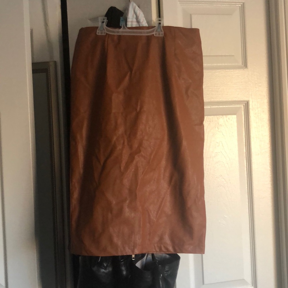 Pencil skirt